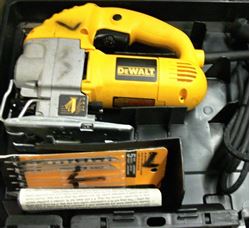 Picture of DEWALT DW317 VARIABLE-SPEED ORBITAL JIGSAW