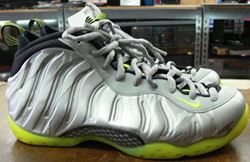 Picture of NIKE FOAMPOSITE SIZE 8.5 SNEAKER