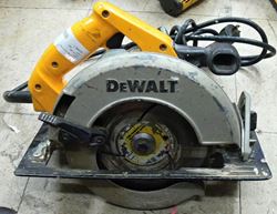 Picture of DEWALT DW362 CIRCULAR SAW 