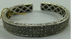 Picture of BANGLE STERLING SILVER WITH DIAMONDS