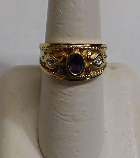 Picture of 10K GOLD RING WITH PURPLE AMETHYST STONE AND DIAMONDS SIZE 7 3G 