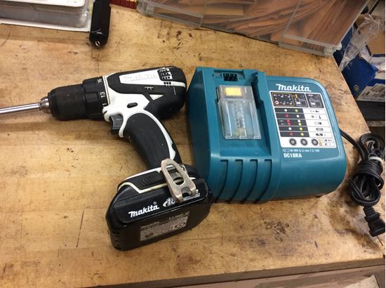 Picture of Makita drill 18v LXFD01 with battery BL1815 chArger DC18RA s Used . Tested. In a good working order. 849097-1. 