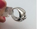 Picture of 14kt white gold men’s ring with diamonds size 9.5 17.4 gr 5 round diamonds 32 baguettes 0.75pts 795917-4