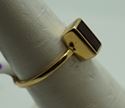 Picture of 10kt yellow gold ring with garnet color stone size 6.25 2.3 gr 824514-5 