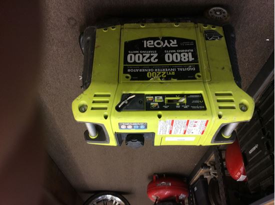 Picture of Ryobi ryi2200 digital inverter Generator