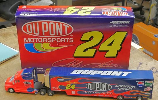 Picture of DU PONT JEFF CORDON #24 2001 HAULER TRUCK CAR COLLECTIBLE FREE SHIPPING