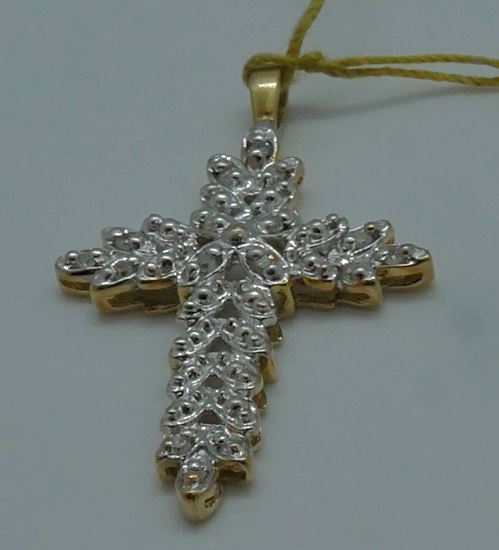 Picture of 10kt white gold cross pendant with 0.15pts diamonds 2.1 grams 827549-3