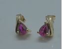 Picture of 14kt yellow gold earrings with red stones 2.1 grams 842874-3